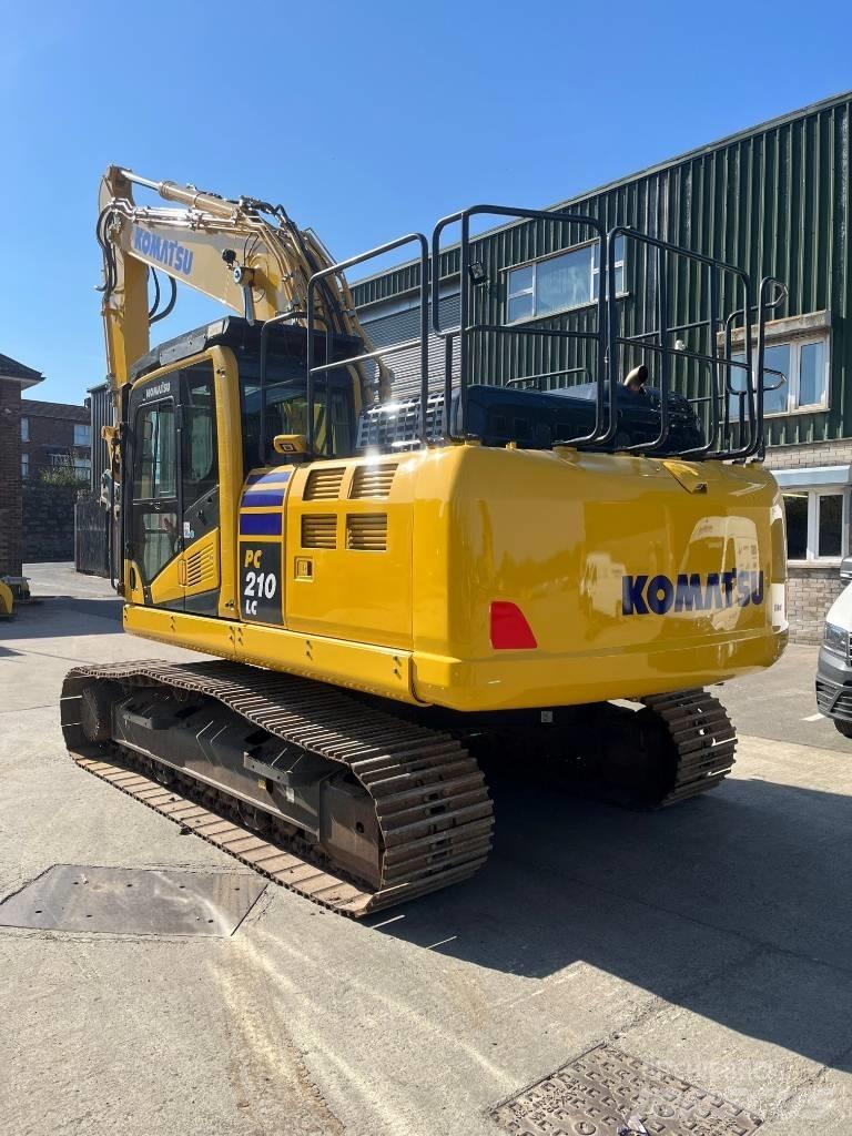Komatsu PC210LC-11E0 Pelle sur chenilles