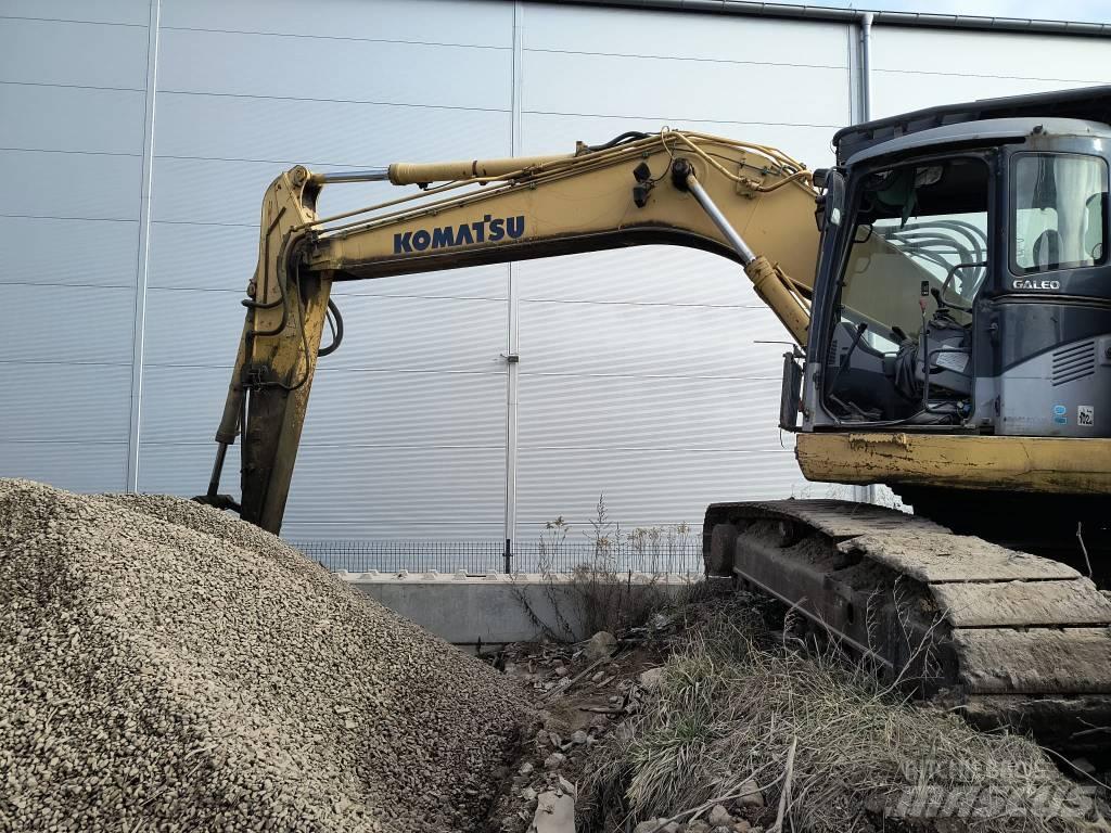 Komatsu 228 Pelle sur chenilles
