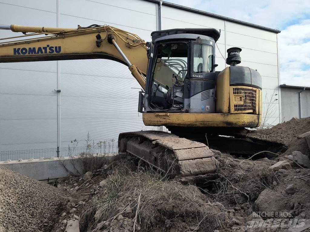 Komatsu 228 Pelle sur chenilles