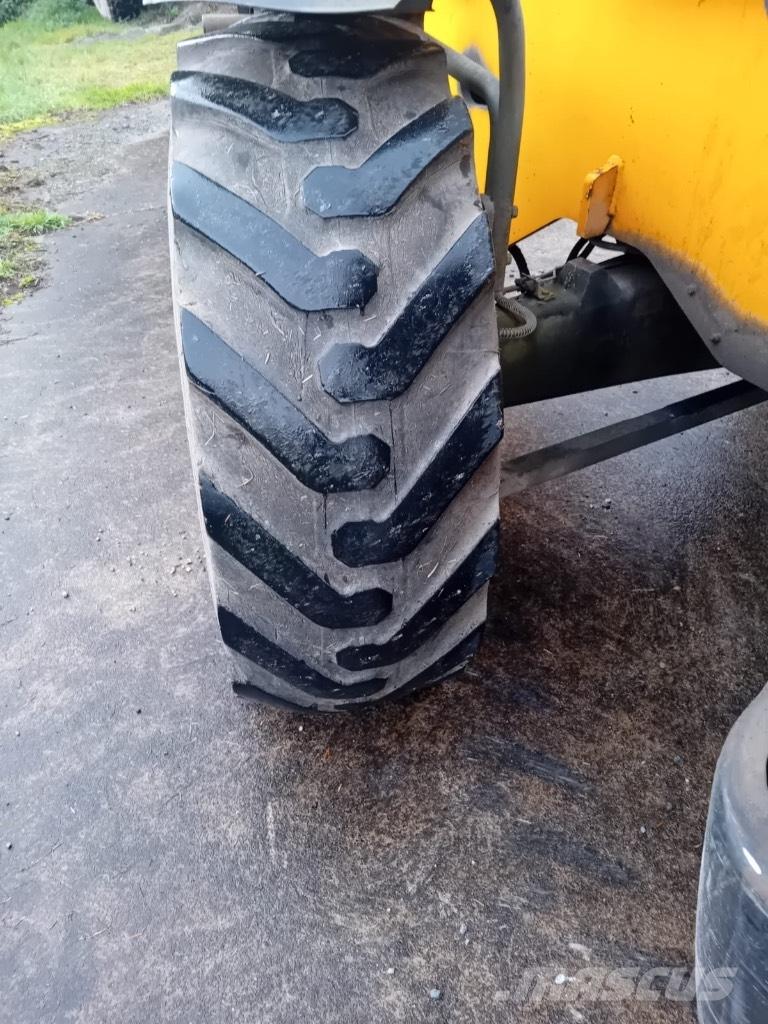 JCB 540-140 Chariot télescopique