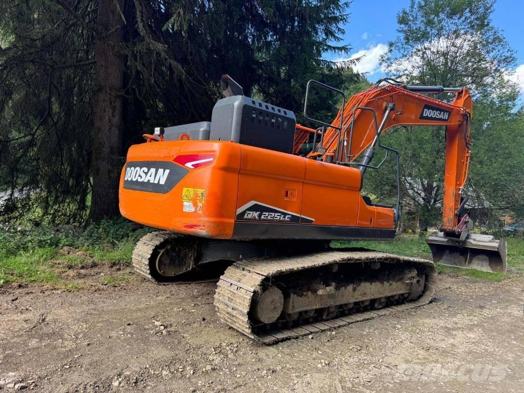 Doosan DX 225 LC-7 Pelle sur chenilles