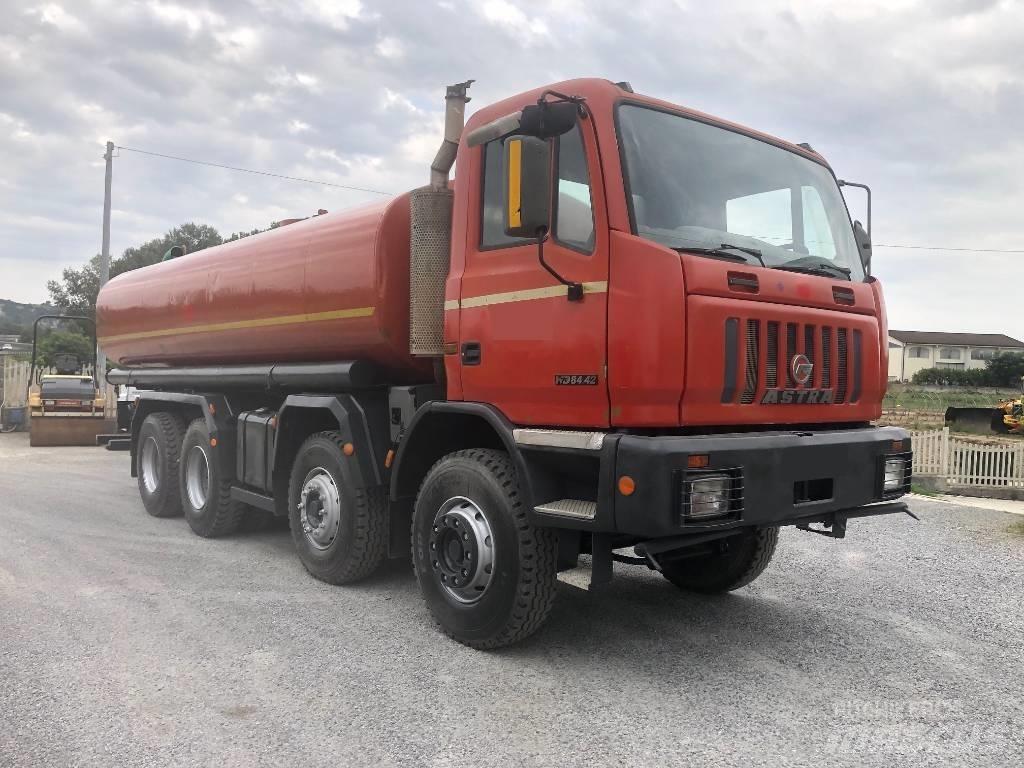 Astra HD 7 84.42 Motrici cisterna