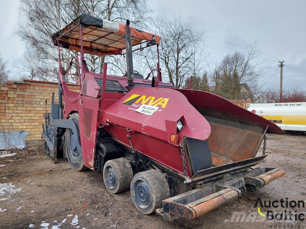 Demag DF 90 P Finisseur