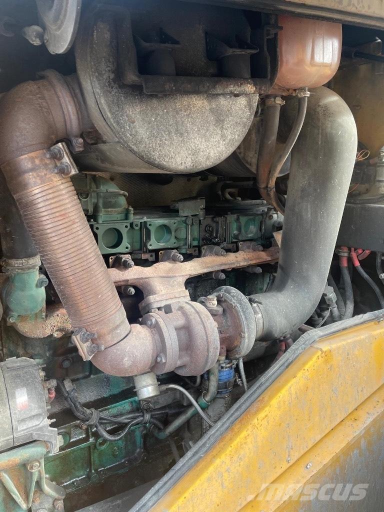 Volvo L120E Chargeuse sur pneus