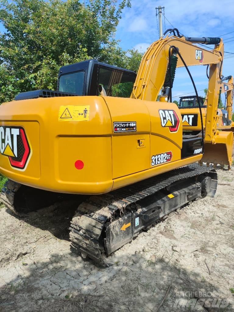 CAT 313d2gc Pelle sur chenilles