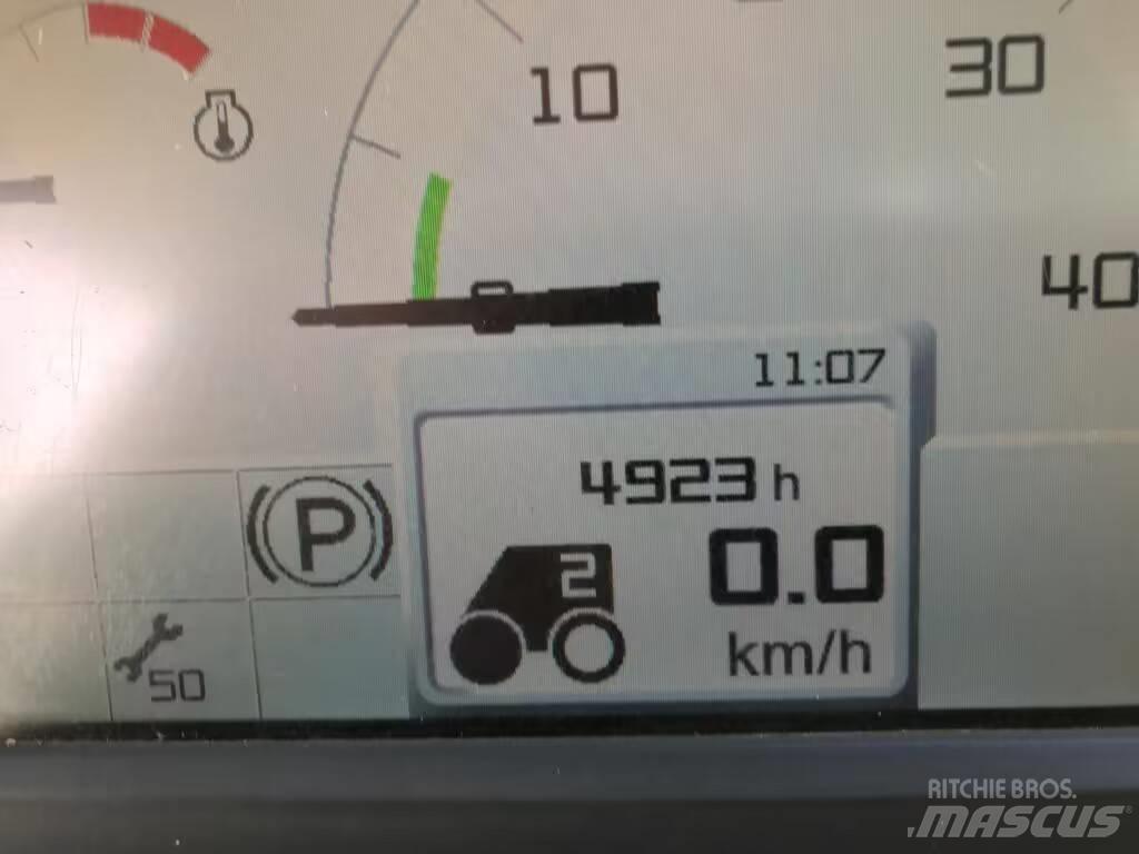 CLAAS Jaguar 970 Ensileuse automotrice