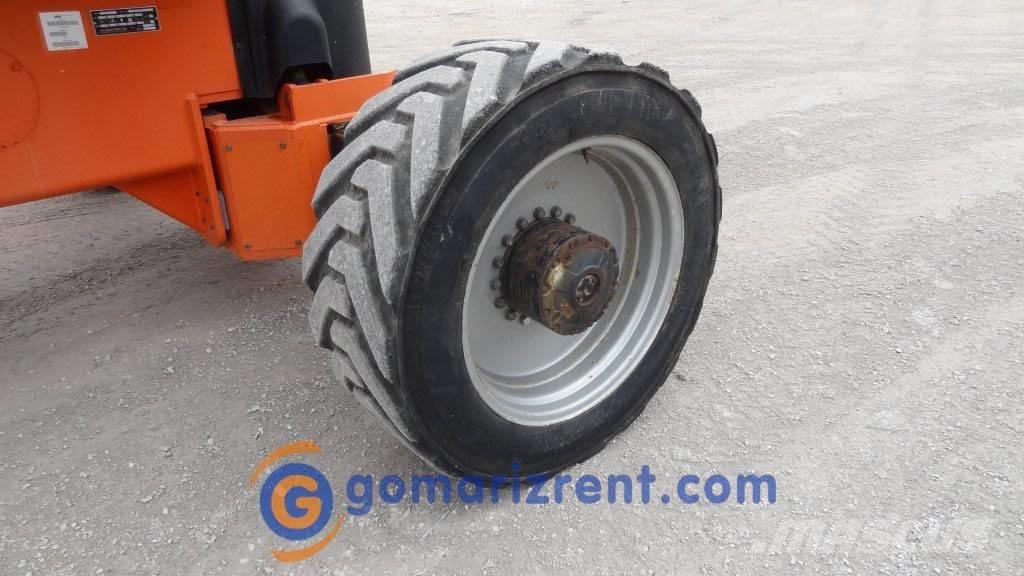 JLG 1250AJP Nacelles articulées