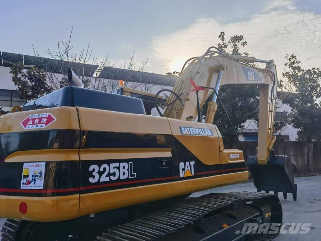 CAT 325 B L Pelle sur chenilles