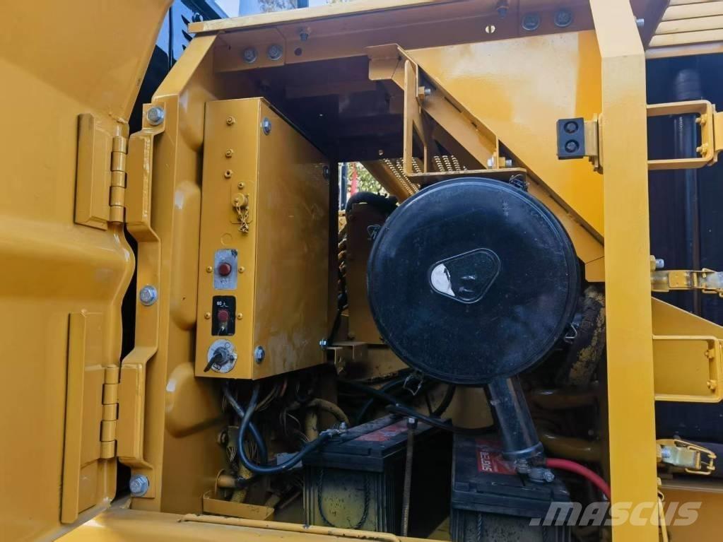 CAT 325 B L Pelle sur chenilles