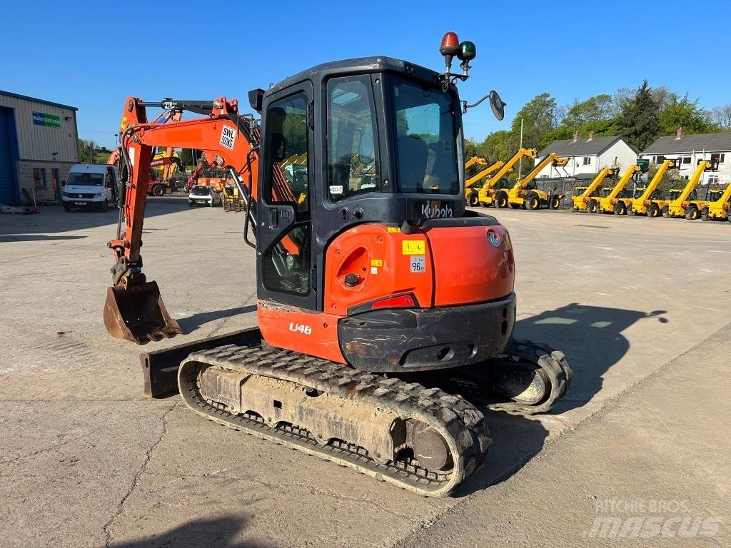 Kubota U48-4 Mini pelle < 7t