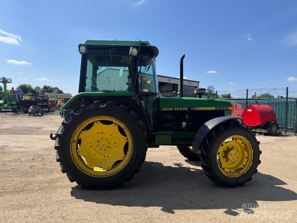 John Deere 2850 Tracteur