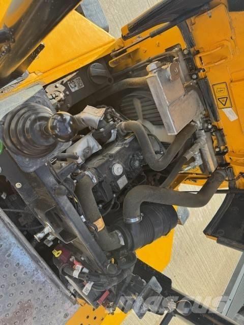 JCB 3STH 2S5 Mini tombereau