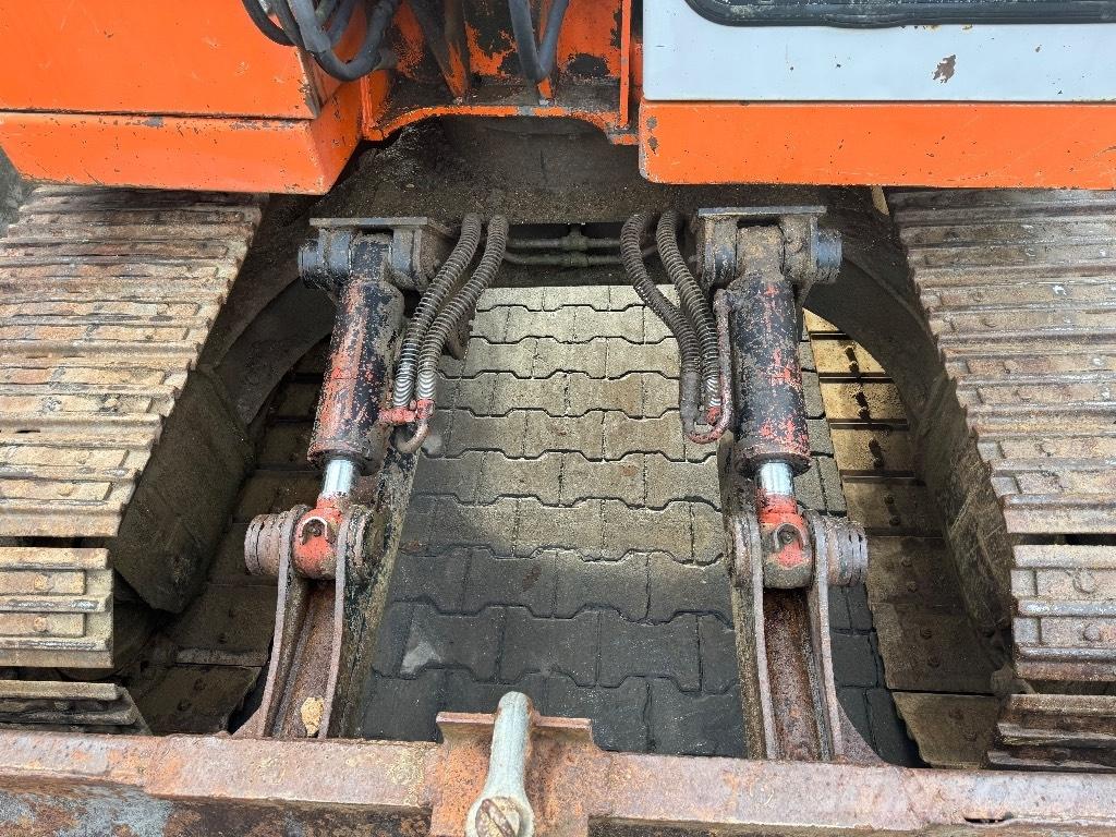 Hitachi EX 60 Mini pelle < 7t
