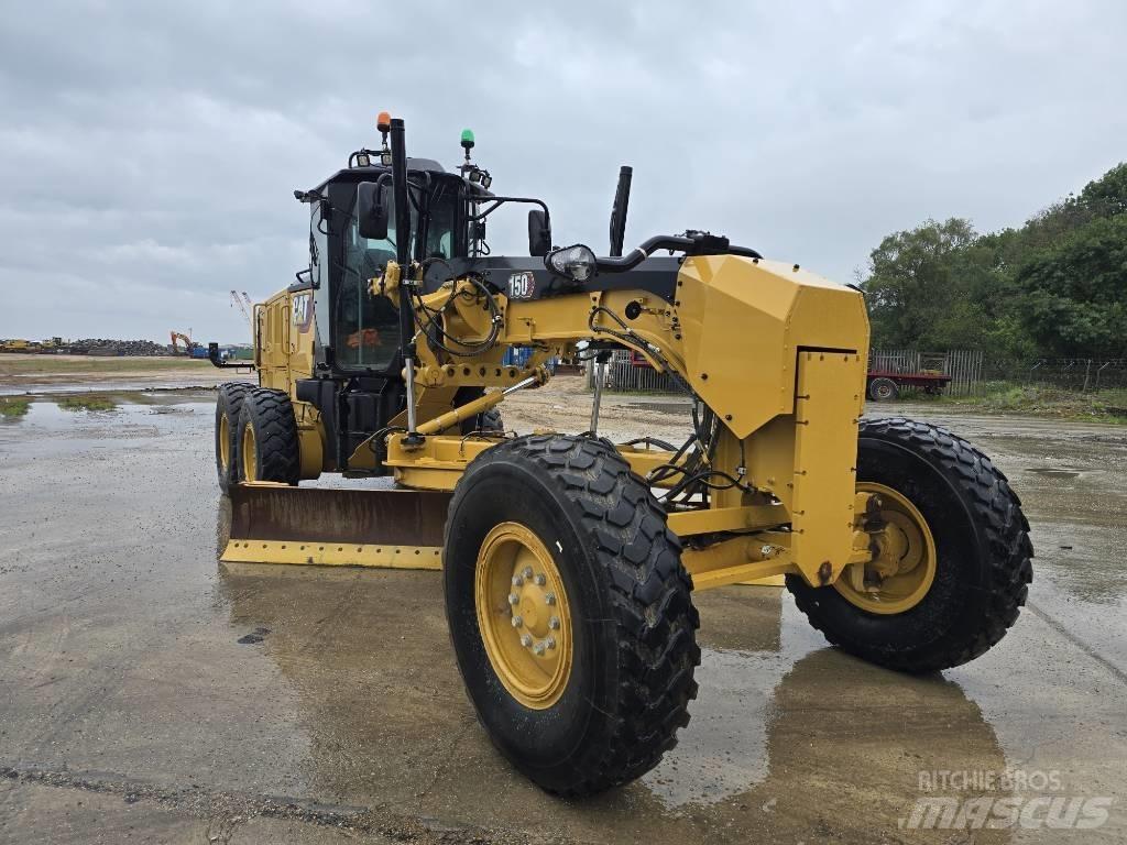 CAT 150 Niveleuse