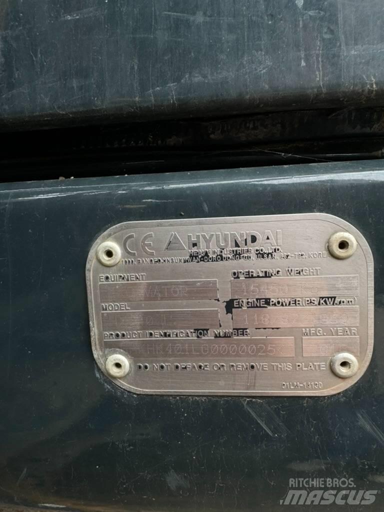 Hyundai HX 140L Pelle sur chenilles