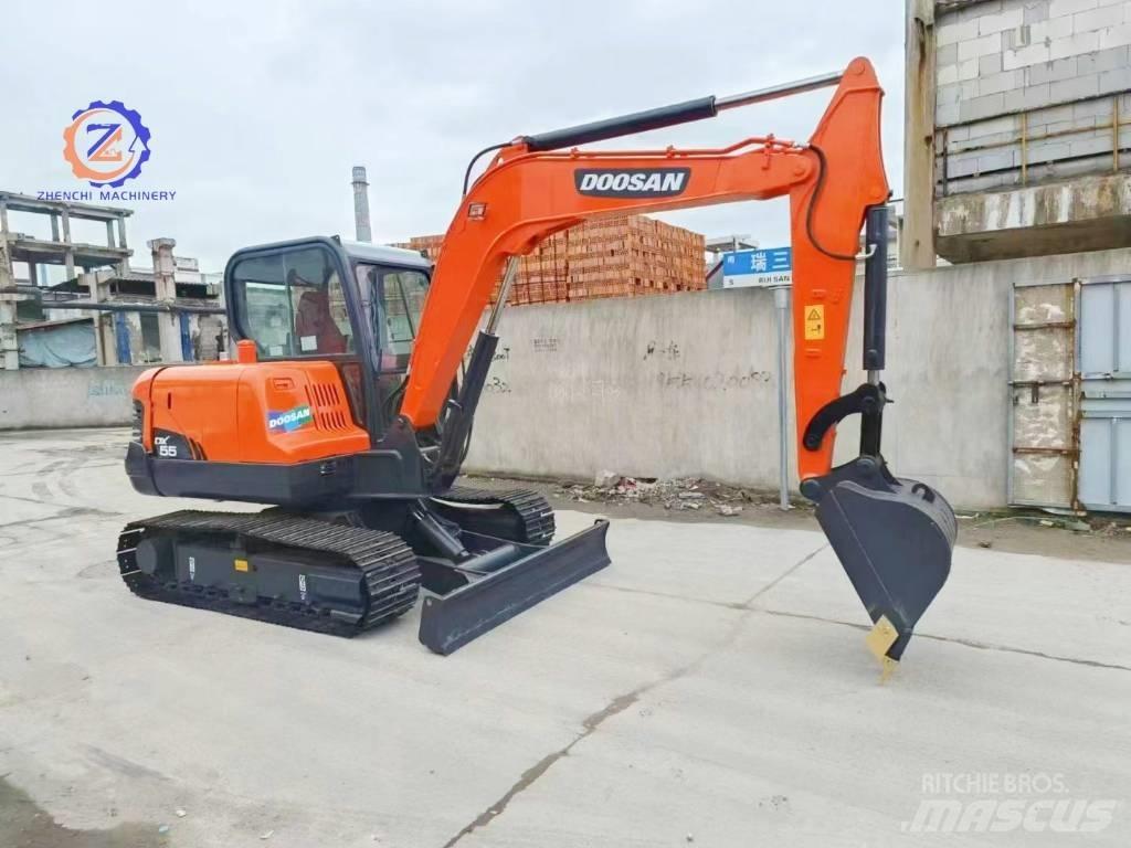 Doosan DX 55 Mini pelle < 7t