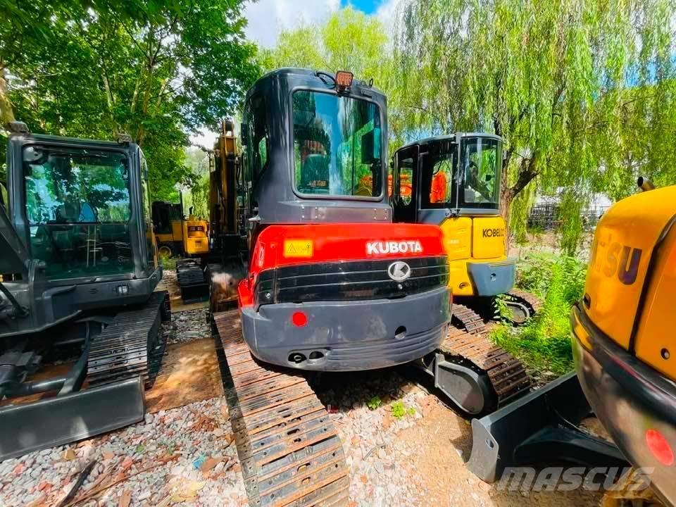 Kubota U55-4 Mini pelle < 7t