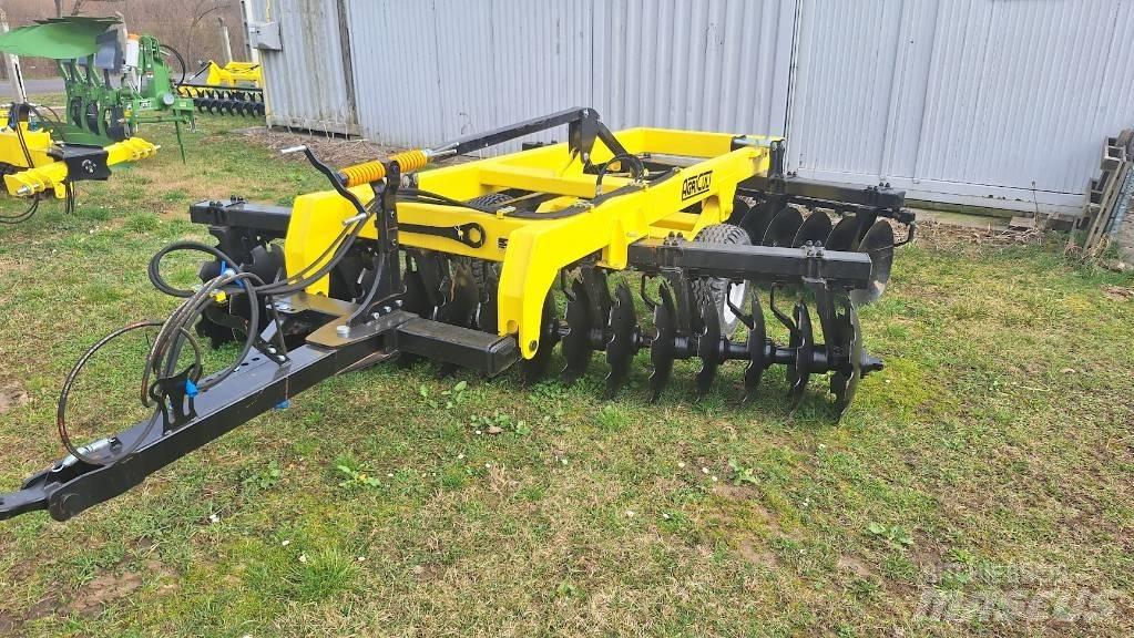  AgriCult TGD 32 Autres outils de préparation du sol