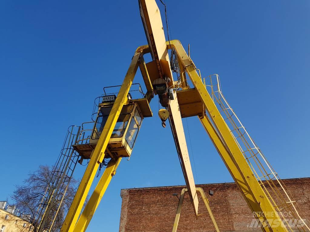 Zremb SB-8.2P Autre grue
