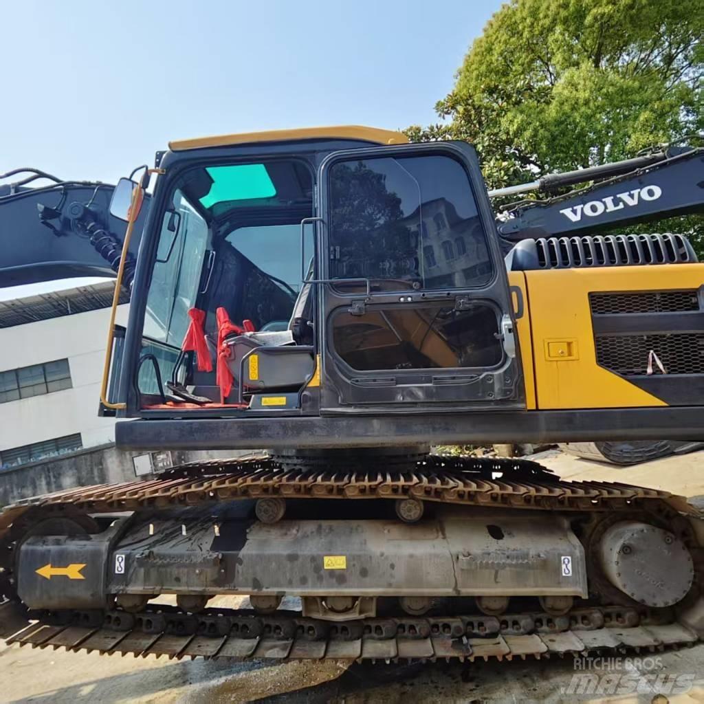 Volvo EC 220 Pelle sur chenilles