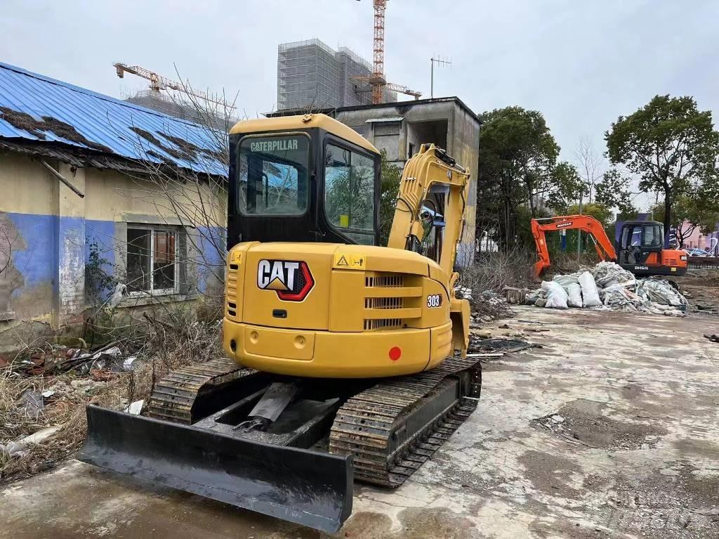 CAT 303c Mini pelle < 7t