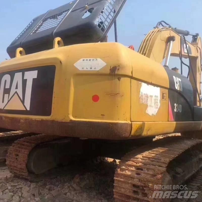 CAT 324 Pelle sur chenilles