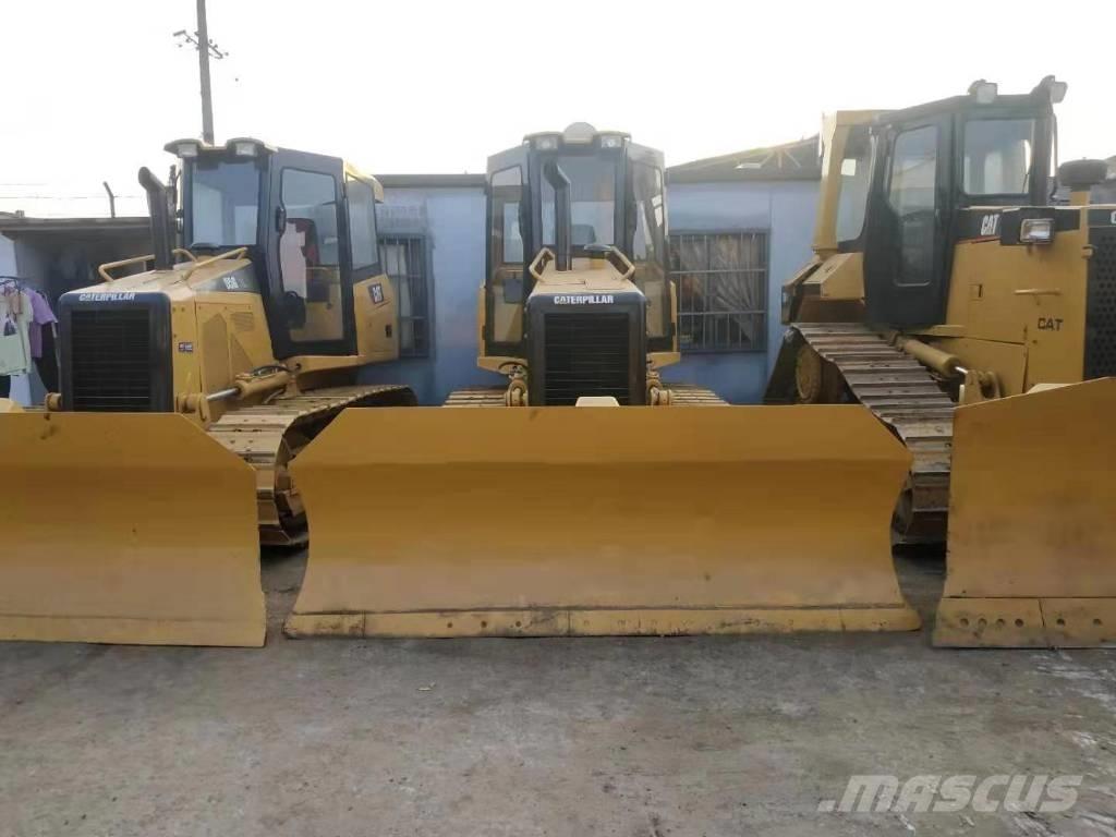CAT D5M Bouteurs sur chenilles