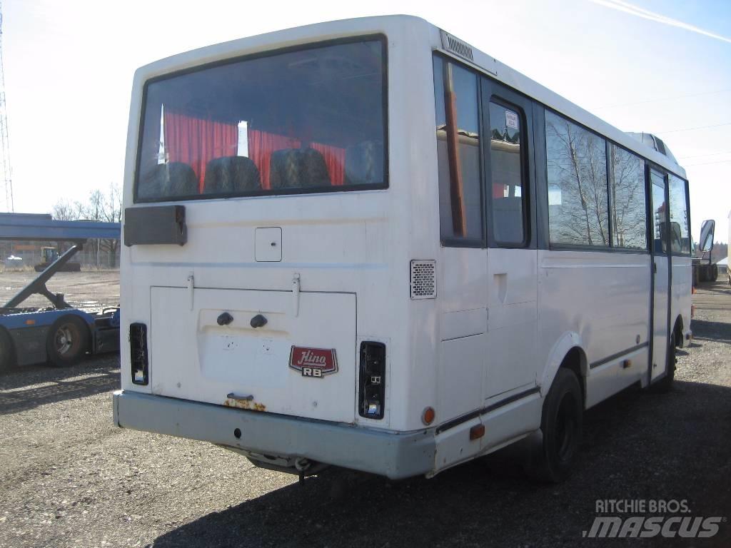 Hino RB145 Bus scolaire