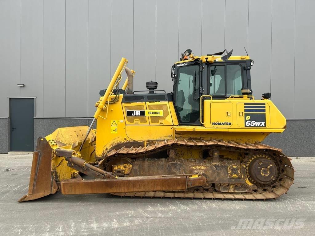 Komatsu D 65 WX-18 Bouteurs sur chenilles