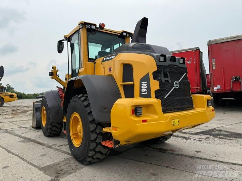 Volvo L90H Chargeuse sur pneus