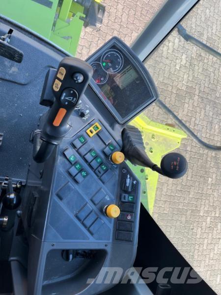 CLAAS AVERO 240 Moissonneuse batteuse