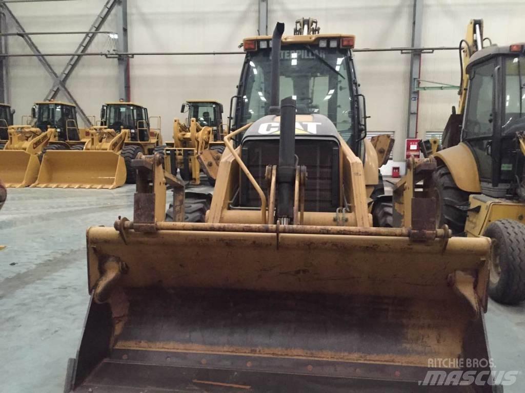 CAT 450 E Tractopelle