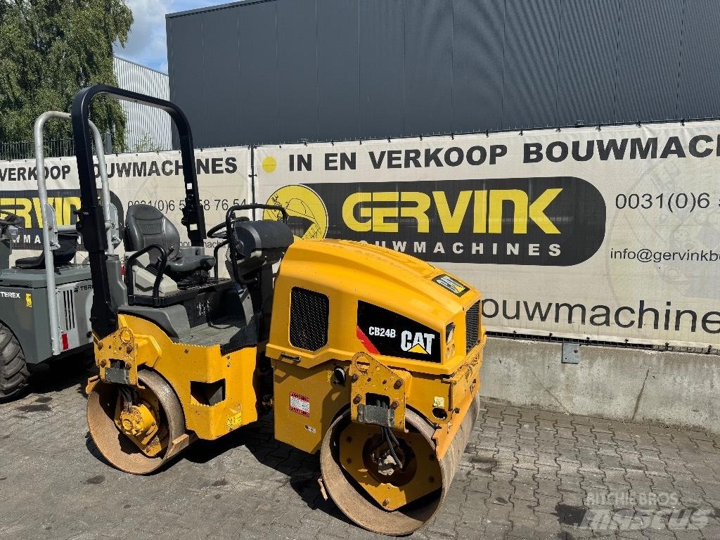 CAT CB 24 B Rouleaux tandem