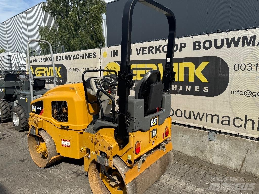 CAT CB 24 B Rouleaux tandem