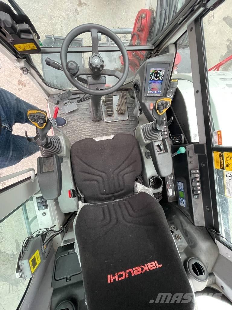 Takeuchi TB 295 W Pelle sur pneus