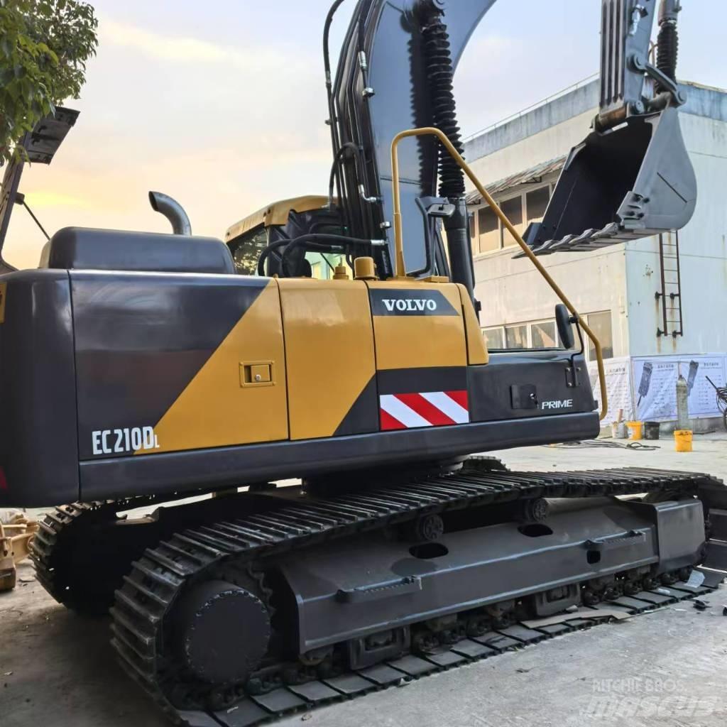 Volvo EC 210 D Mini pelle 7t-12t