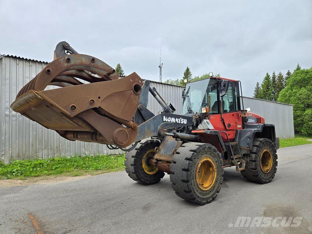 Komatsu WA200PZ-6 Chargeuse sur pneus