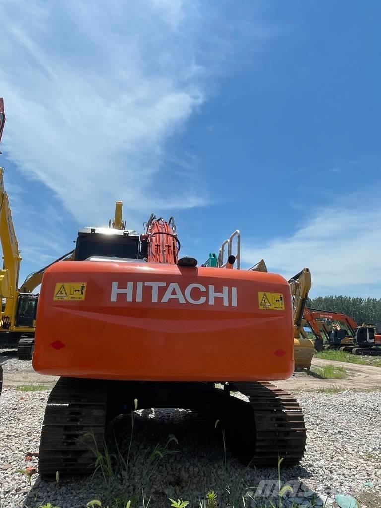 Hitachi ZX200 Pelle sur chenilles