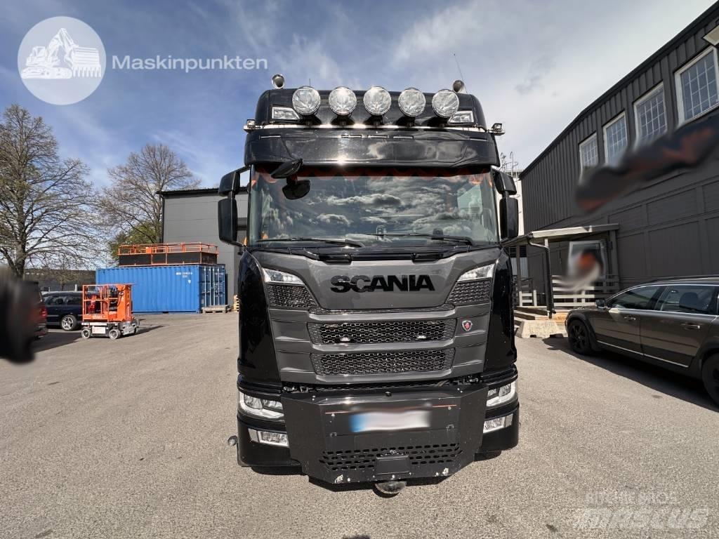 Scania R 500 Camion plateau ridelle avec grue