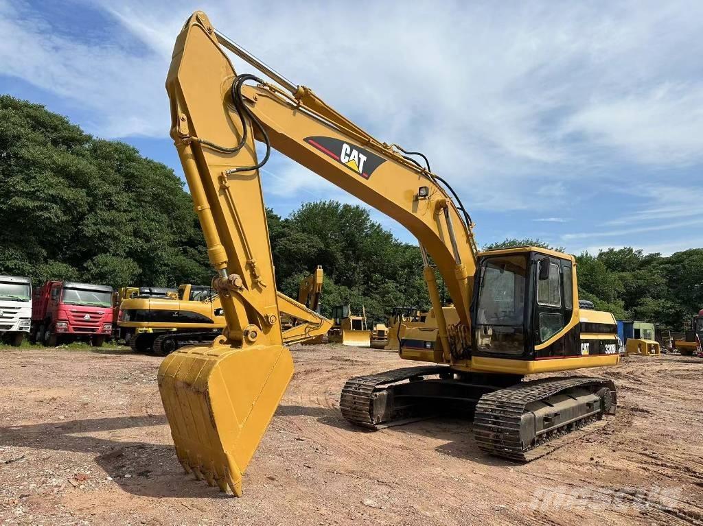 CAT 320 B Pelle sur chenilles