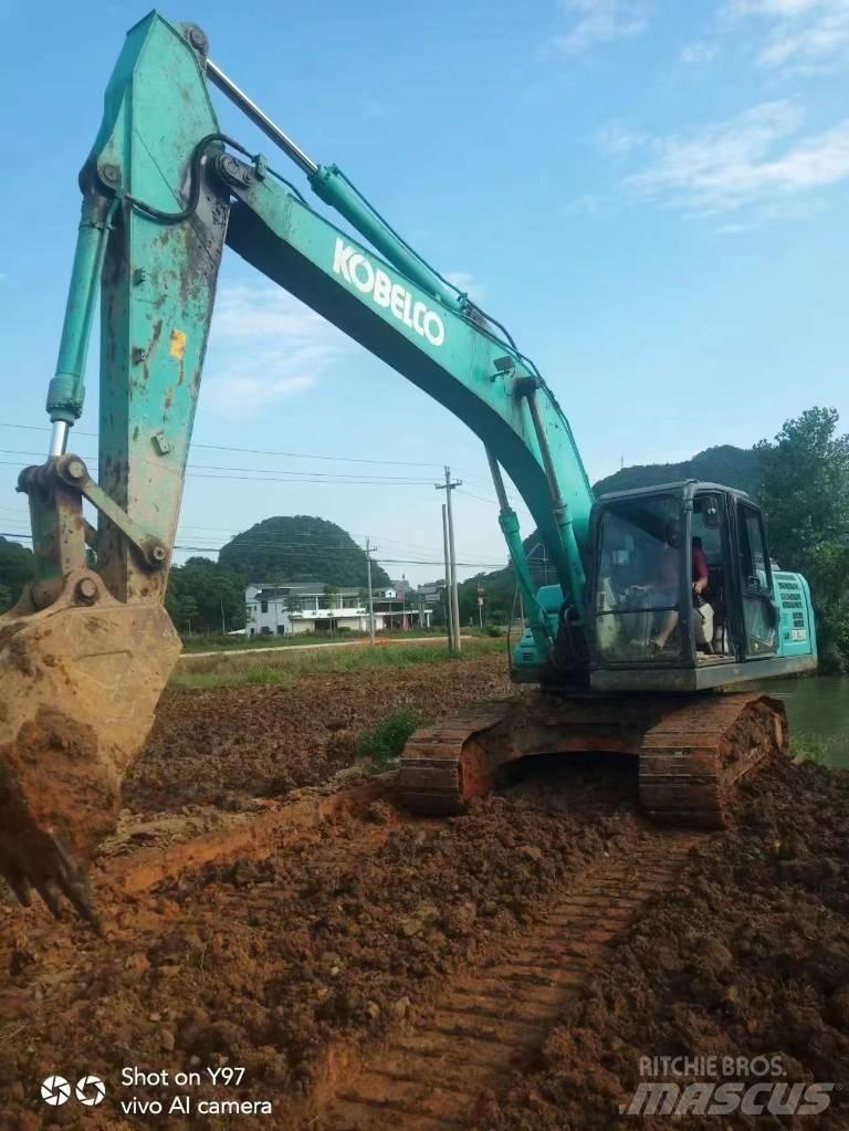Kobelco SK200-10 Pelle sur chenilles