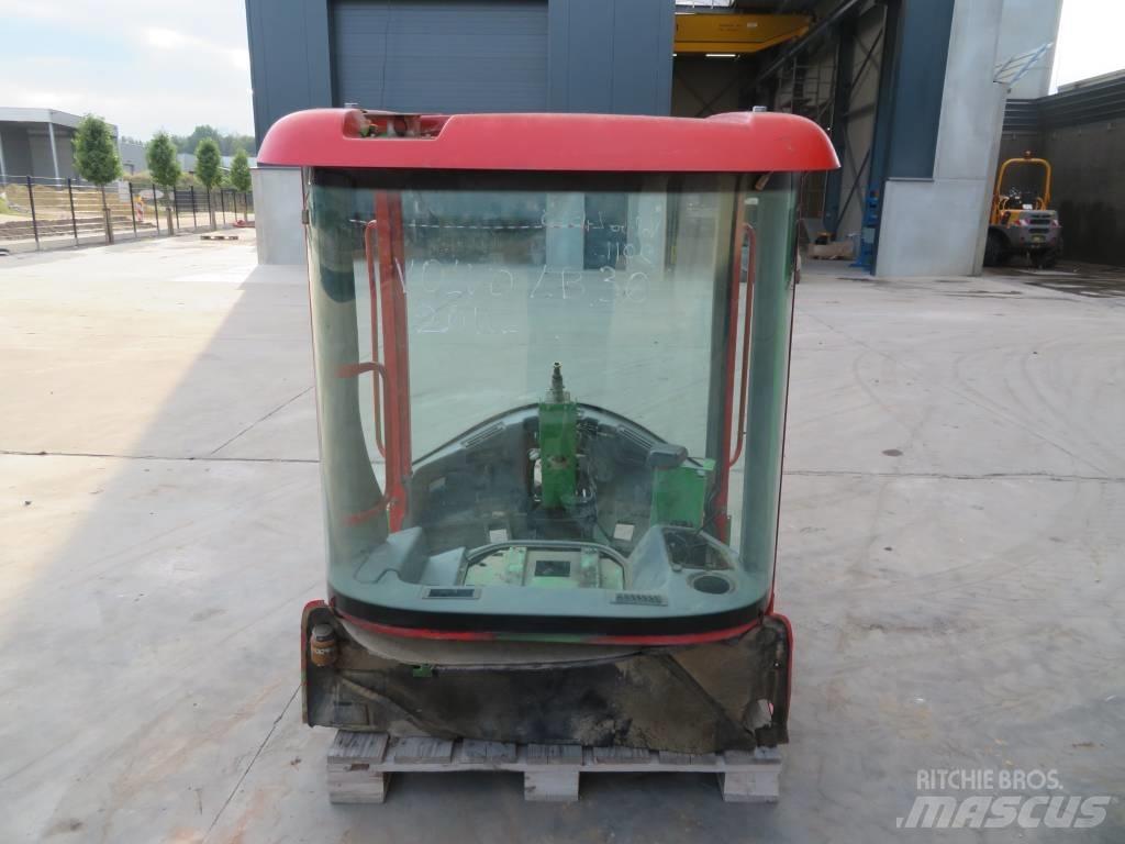 Volvo L30B / L35B Cabine