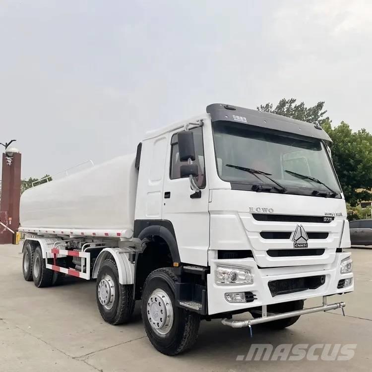 Howo 375 8x4 Camion citerne à eau