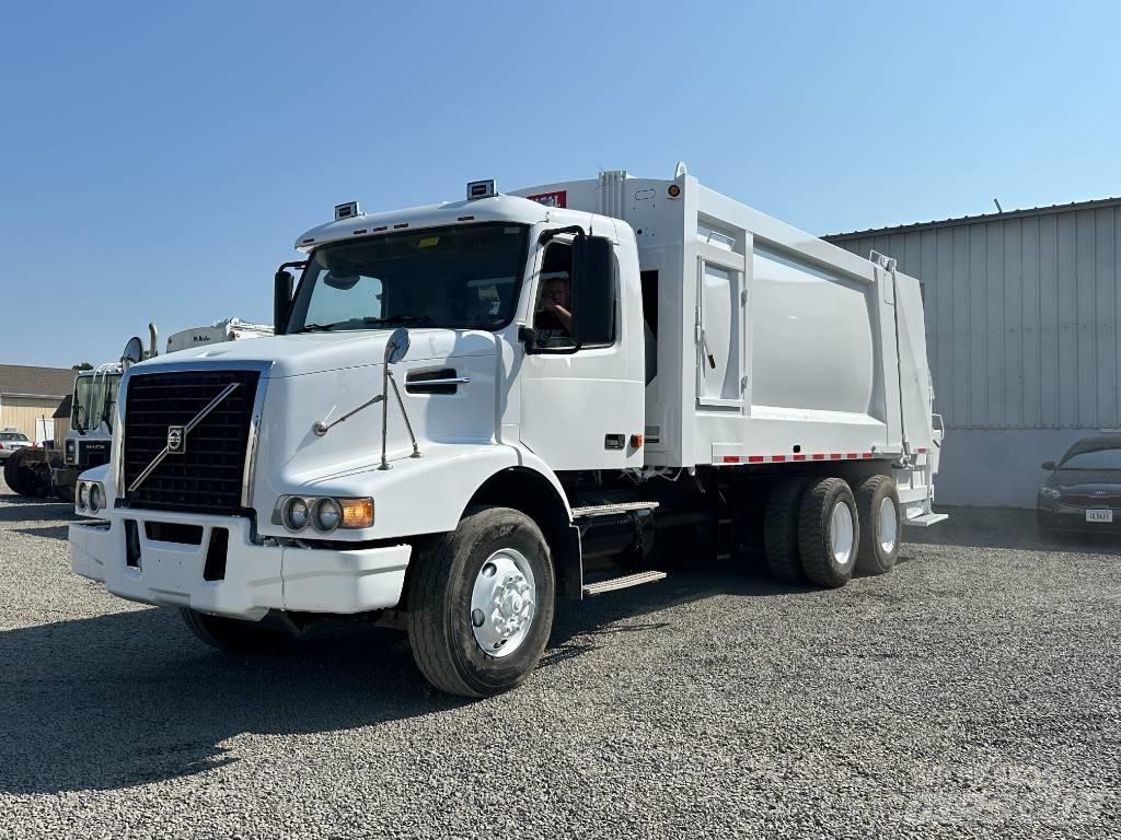 Volvo VHD Camion poubelle