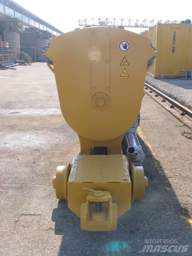  Pacchiosi Drill VM15 Bras de distribution béton