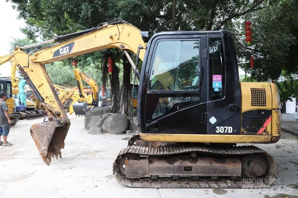 CAT 307 D Pelle sur chenilles