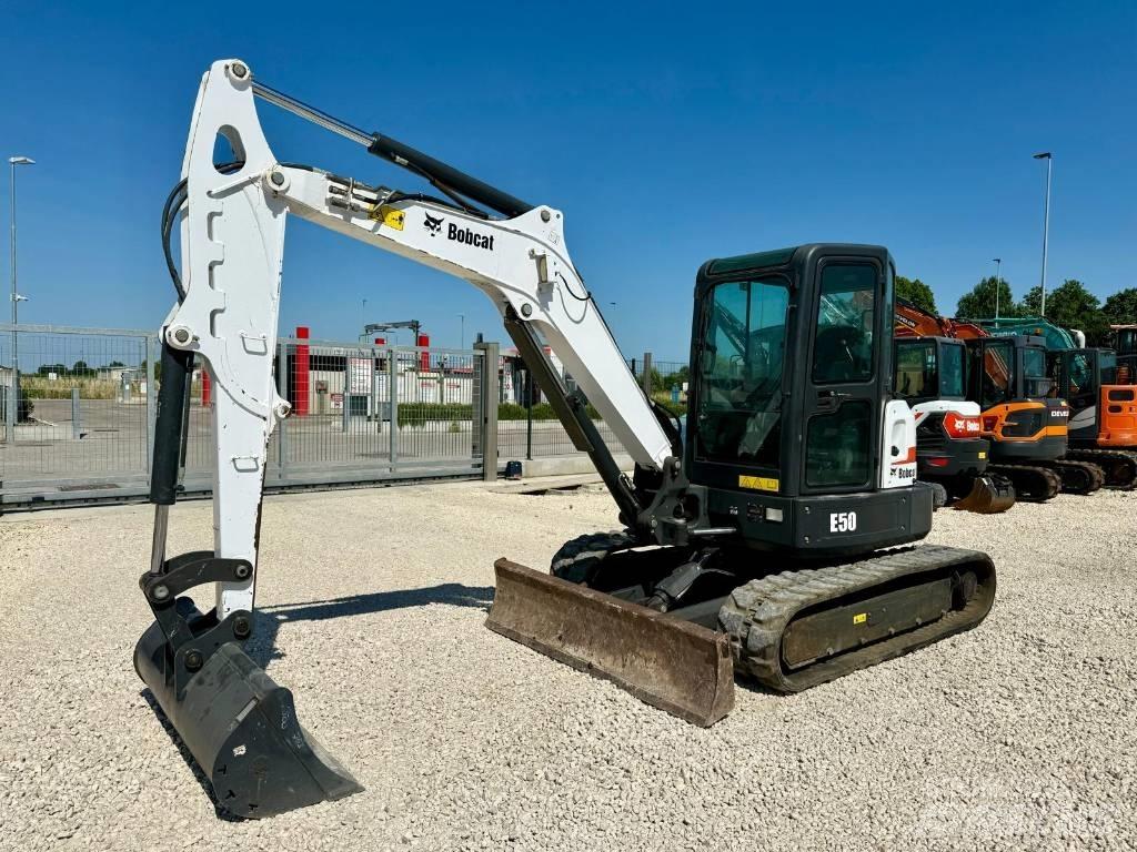 Bobcat E 50 EM Mini pelle < 7t