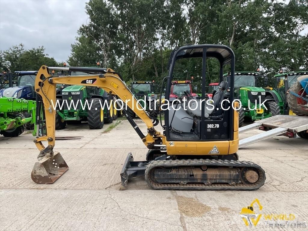 CAT 302.7 D CR Mini pelle < 7t