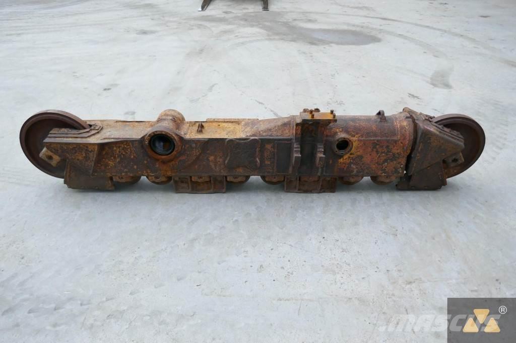 CAT 261-3082 Pneus, roues et jantes