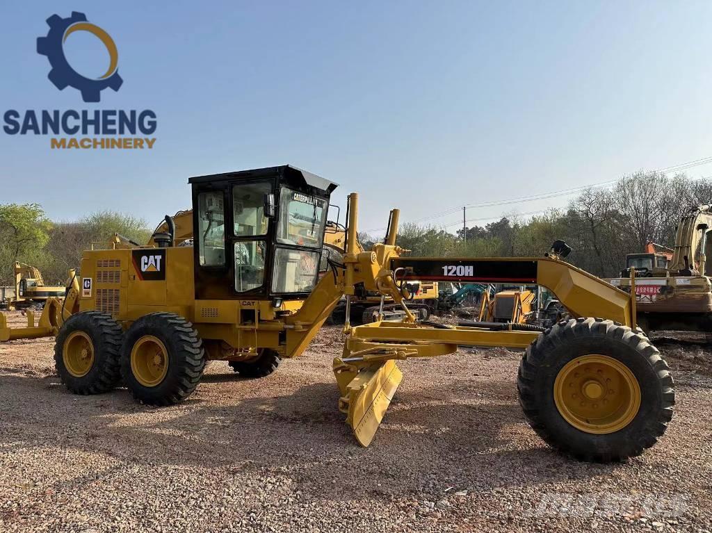 CAT 120H Niveleuse